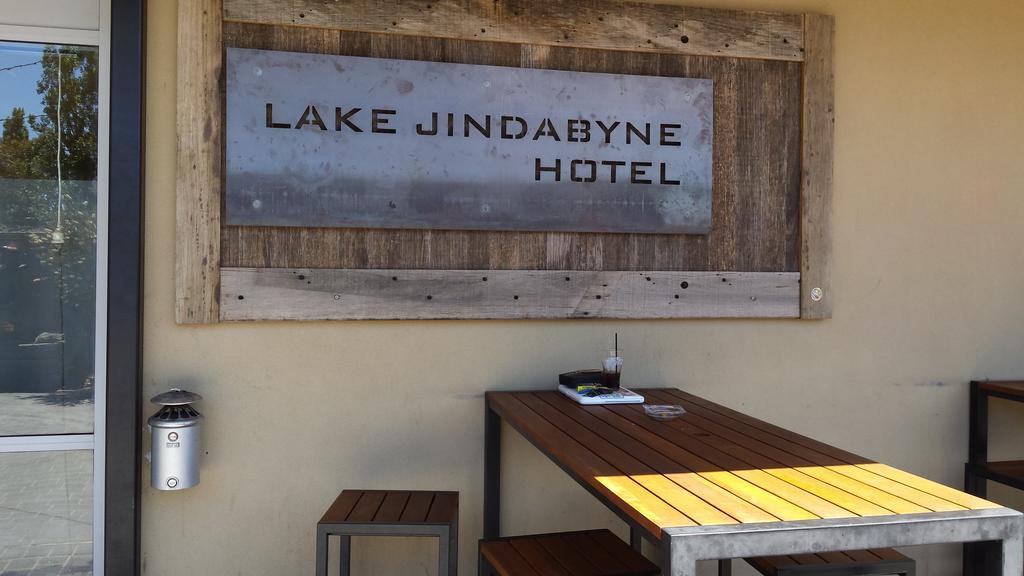 Lake Jindabyne Hotel Exterior photo